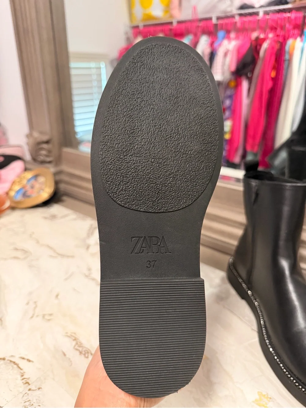 Zara Black Leather Chukka Boots with Studded Sole